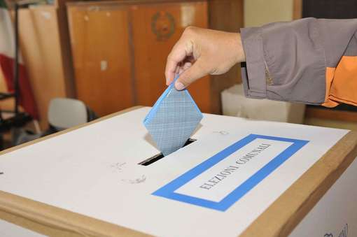 Ipotesi comunali a giugno, Anci dubbiosa: &quot;Bisogna mandare gli italiani a votare in sicurezza&quot;