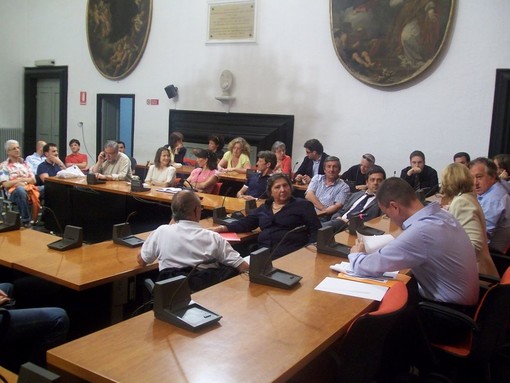 Albenga: consiglio comunale, l'intervento del capogruppo Pdl
