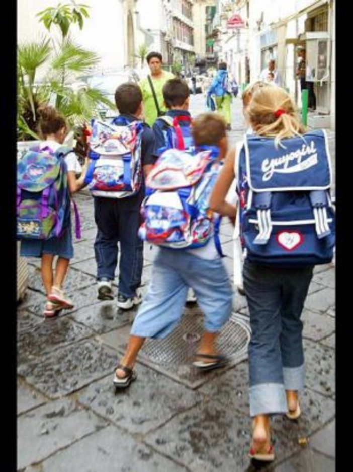 Provincia di Savona: domani tornano sui banchi di scuola 35.352 alunni