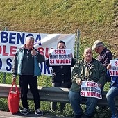 Albenga, apre Esselunga, #senzaprontosoccorsosimuore manifesta: &quot;Rivogliamo il Pronto Soccorso&quot;