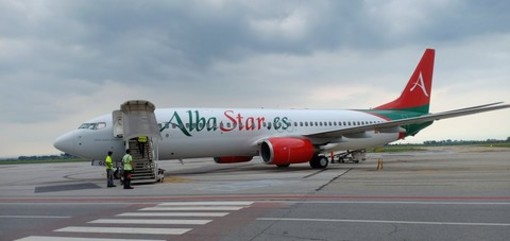 E' atterrato all'aeroporto di Levaldigi il primo volo della tratta Cuneo-Trapani (FOTO E VIDEO)