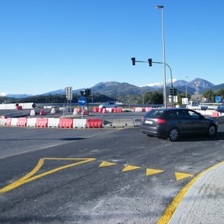 Albenga: il Comune elimina una rotonda (ricilabile) per motivi di sicurezza
