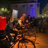 “Albenga s’illumina d’immenso Green”: via alle pedalate per le proiezioni architetturali nel centro storico