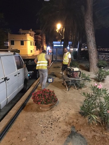 Alassio, dismessa una condotta in Eternit DN 200 lungo la passeggiata Ciccione