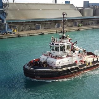 Ancora una nave in difficoltà al largo delle coste savonesi. Nella notte soccorso un portarinfuse