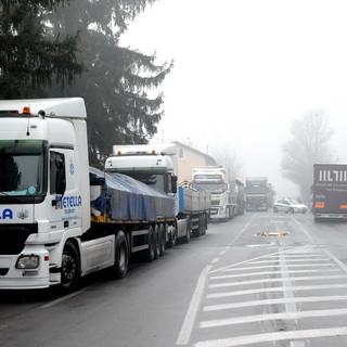 La Federazione Autotrasportatori ligure chiede l'intervento delle prefetture territoriali