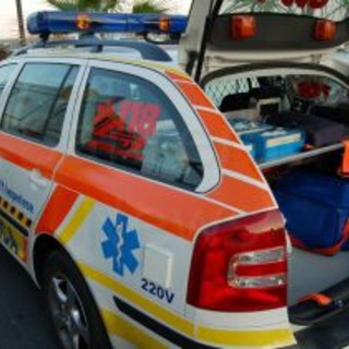 Laigueglia:donna investita da un'auto, grave al Santa Corona