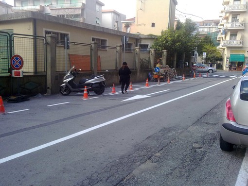 Gambaretto: &quot;scippati agli Albisolesi 30 posti auto&quot;. I costruttori di box ringraziano sentitamente