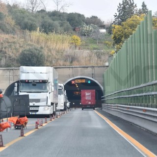 Pannelli fonoassorbenti in autostrada, il Pd tuona: &quot;Inaccettabile rimandare i lavori al 2029&quot;