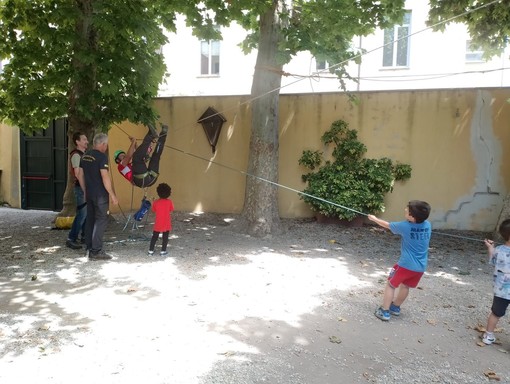 Albissola, i bambini dell'asilo alla scoperta del Soccorso Alpino e Speleologico Liguria