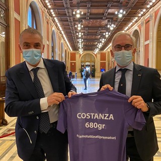 Giornata mondiale della prematurità, circa il 7% delle nascite, sottosegretario Costa: “Fondamentali assistenza e promozione allattamento al seno”