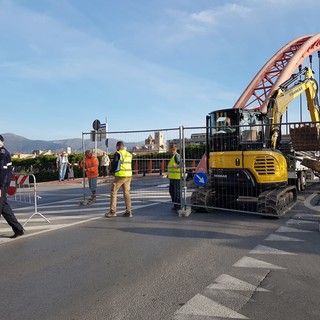 Lavori al &quot;Ponte Rosso&quot; di Albenga, il sindaco Tomatis: &quot;Un occhio alla bellezza e uno alla sicurezza&quot; (FOTO e VIDEO)