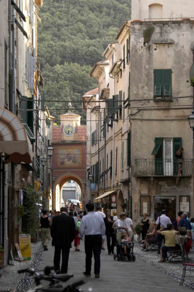 Finale Ligure, sabato e domenica festa del vino novello