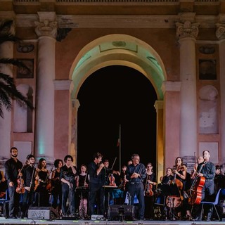 Finalborgo, ai Chiostri torna la BRG Orchestra con Greta Dressino, Paolo Bortolotti e Riccardo Pampararo