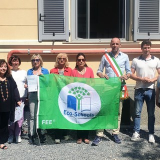 Bandiera Verde 2023, l’ambito vessillo alla scuola primaria “Dott. G. Sordo” di Pietra Ligure