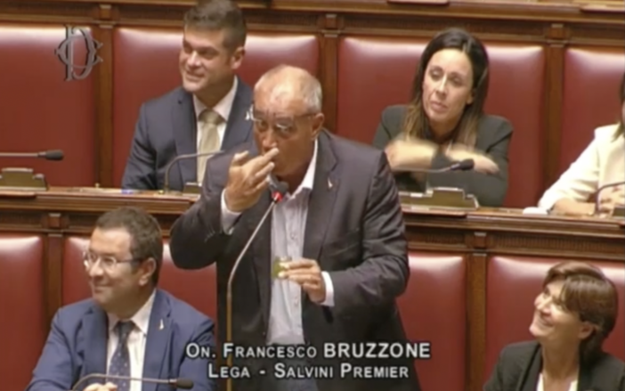 L’on. Bruzzone in Parlamento: “Paragonato il pesto a una droga, dichiarazioni vergognose”