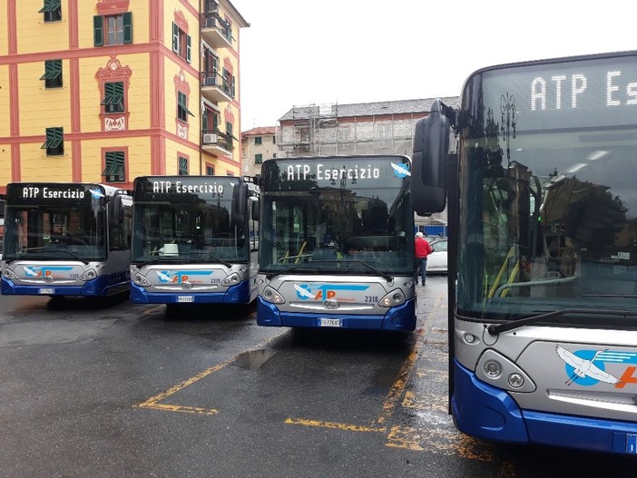Tigullio: il rilancio parte dai bus. Presentati a Rapallo 6 nuovi mezzi