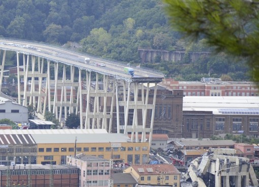 Crollo ponte, fragilità pilone 10: possibile ampliamento zona rossa