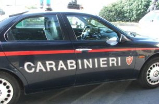 Albenga: picchia violentemente moglie e suocera, arrestato per maltrattamenti