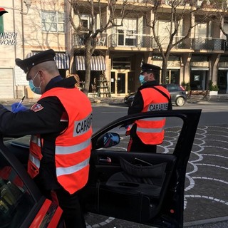 Finale, anziana chiede aiuto ai carabinieri per acquistare le medicine