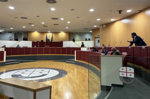 Il vertice di Ameglia infiamma il consiglio regionale: “La Liguria non deve essere amministrata dalla casa di una persona arrestata”