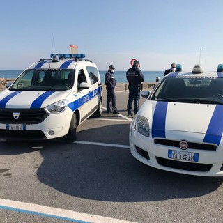 Coronavirus, mancato rispetto del Dpcm: a Ceriale denunciate due persone (FOTO)