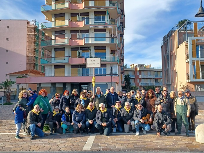 Ad Albenga il ricordo di Fabrizio De Andrè a 25 anni dalla scomparsa (FOTO)