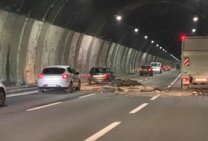 Autostrade, confronto tra istituzioni locali e vertici Aspi: dal 2 gennaio riduzione 50% pedaggio tra Varazze e Prà