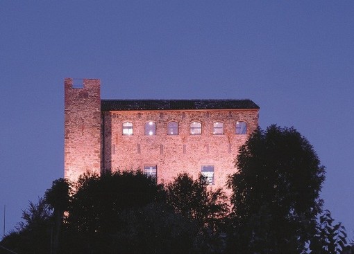 Il Guitar Duo Millenium apre la rassegna “Musica in Castello” a Millesimo