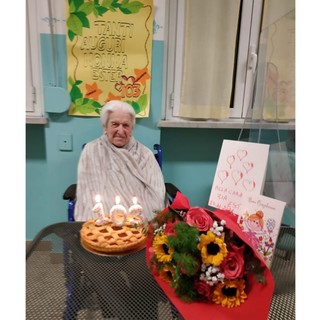 Compleanno centenario a Loano: tanti auguri a Ester Prato
