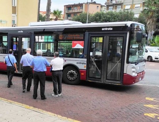 Sicurezza sui mezzi Tpl, tornano i vigilantes a bordo: attenzione particolare in orario notturno