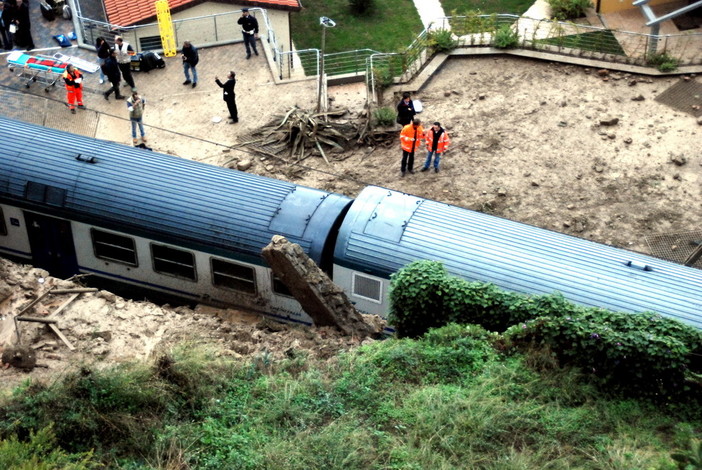 Bordighera: deragliamento del treno, la Procura indaga per disastro colposo