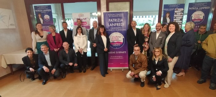 Andora 2024, Patrizia Lanfredi presenta i candidati di “ViviAmo Andora – Lanfredi Sindaco”