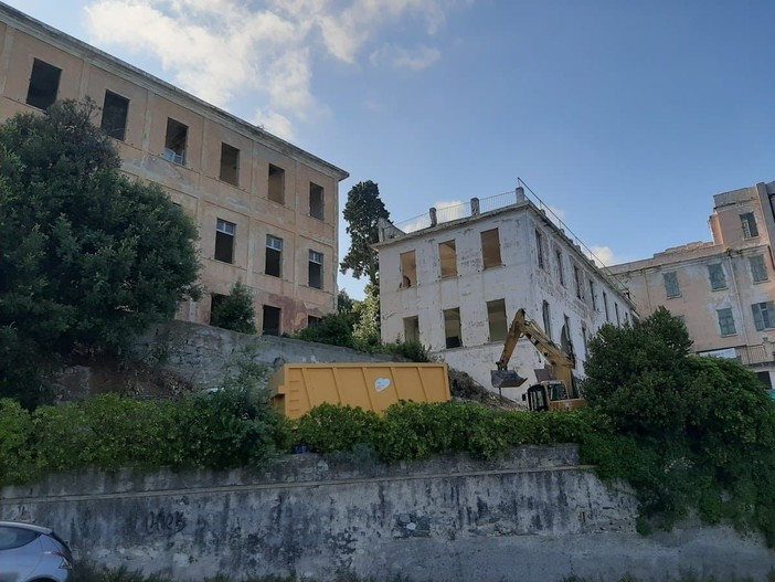 Ex colonie bergamasche a Celle: trovata nella palazzina Vertova una granata inesplosa