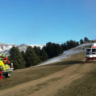 Ragazzina 12enne 'scalciata' da un cavallo nella zona del Pizzo d'Evigno: trasportata in elicottero a Pietra Ligure