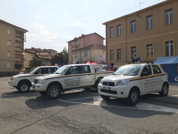 Cengio, questa mattina esercitazione della Protezione civile in piazza (FOTO)