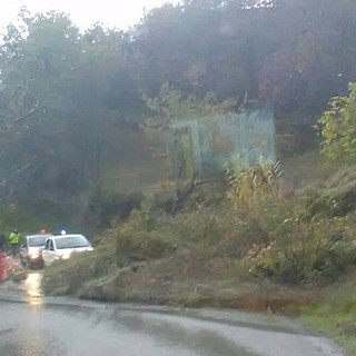 Cairo Montenotte, frana in frazione Carretto: riaperta la strada (FOTO e VIDEO)