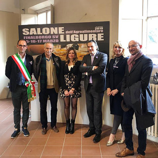 Al Salone dell'Agroalimentare di Finalborgo la mostra di Claudia Oliva &quot;Il talento dei diversi&quot;