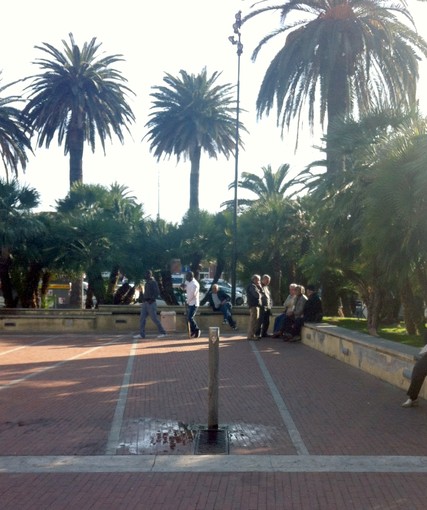 Albenga, nuova fontana in Piazza del Popolo