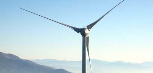 La solita FERA inaugura il parco eolico con i più grandi aerogeneratori della Regione