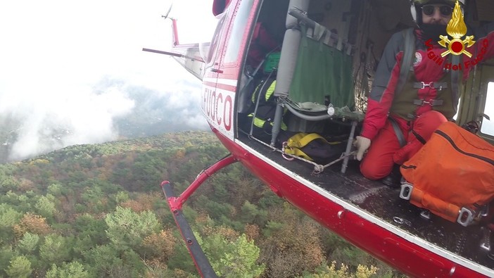 Investimento pedonale a Sassello: uomo trasportato in elicottero al San Martino