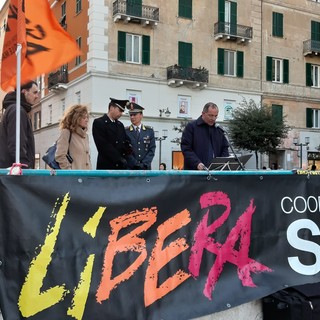 Savona ricorda in piazza Sisto le vittime delle mafie (FOTO e VIDEO)