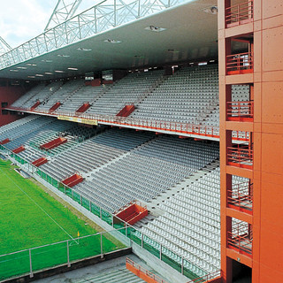 Follia Serba allo Stadio Marassi di Genova. Se ne discute in Regione