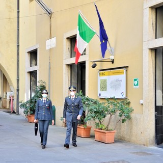 Operazione &quot;110 e... frode&quot; della Guardia di Finanza di Genova: falsavano esami e tesi di laurea, denunciati 22 studenti universitari