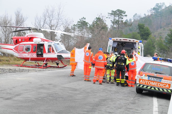 Pietra: Robert Kubica entra in sala operatoria, rischia di perdere una mano