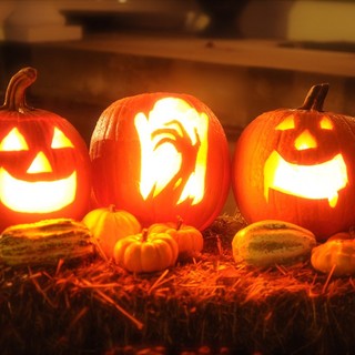 Alassio, ad Halloween un pomeriggio di magia e divertimento in piazza della Libertà, per le vie della città e in Biblioteca