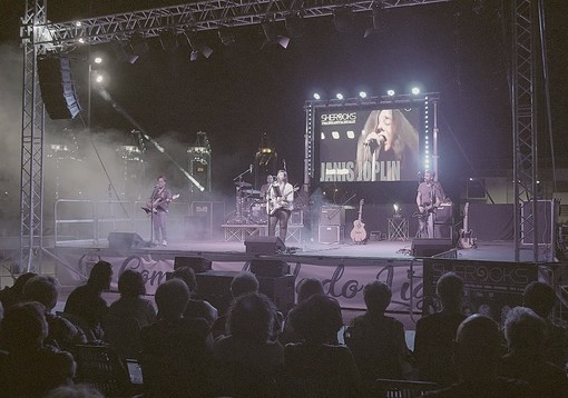 Gli Sherocks live alla Terrazza sul Mare di Albisola Superiore