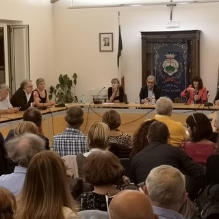 Italia Viva a Pietra Ligure: sala consiliare gremita per Roberto Giachetti, Luciano Nobili e Raffaella Paita (FOTO e VIDEO)