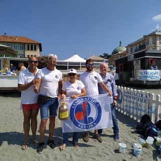 &quot;In spiaggia senza filtri&quot; ad Albisola, raccolti circa 2500 mozziconi