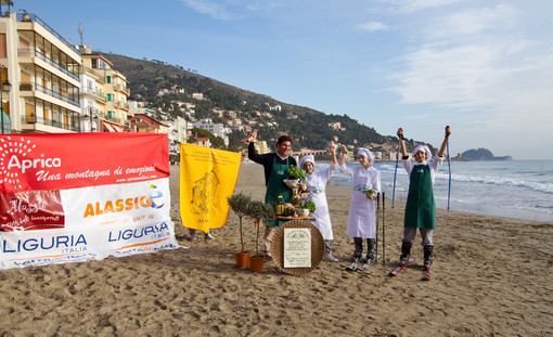 Alassio e Aprica lanciano la sfida per la gara di pesto al mortaio sugli sci